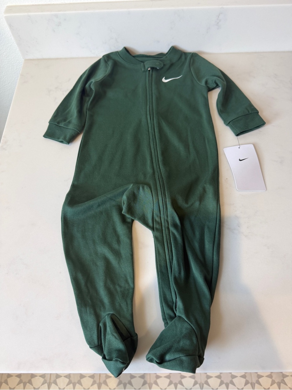 NWT, Nike Green Zip-Front Footed One-Piece for Kids, 9 months